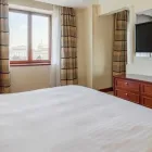 Afacere 6 imagine ATHENEE PALACE HILTON BUCHAREST Turism şi Agrement în Bucharest B