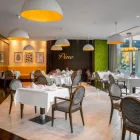 Afacere 98 imagine CROWNE PLAZA BUCHAREST Turism şi Agrement în Bucharest B