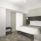 Afacere 20 imagine HOLIDAY INN BUCHAREST - TIMES Turism şi Agrement în Bucureşti