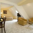 Afacere 25 imagine HOTEL AMBIENT BRASOV Turism şi Agrement în Braşov