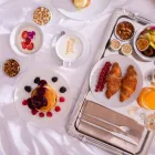 Afacere 36 imagine INTERCONTINENTAL BUCHAREST Turism şi Agrement în Bucharest B