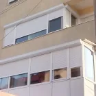 Afacere 2 imagine RULOURI EXTERIOARE IEFTINE BUCURESTI Uşi, ferestre şi accesorii în Bucureşti