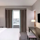 Afacere 28 imagine SHERATON BUCHAREST HOTEL Turism şi Agrement în Bucharest B