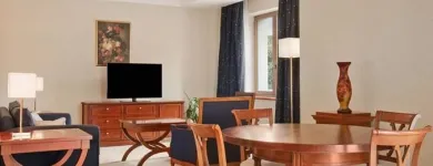 Afacere 4 imagine ATHENEE PALACE HILTON BUCHAREST Turism şi Agrement în Bucharest B