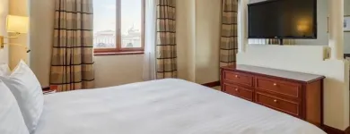 Afacere 6 imagine ATHENEE PALACE HILTON BUCHAREST Turism şi Agrement în Bucharest B