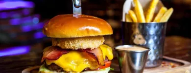 Afacere 6 imagine HARD ROCK CAFE Restaurant cu specific american în Bucharest B