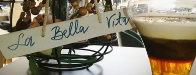 Afacere 4 imagine LA BELLA VITA. CAFENEA, COKTAIL BAR, ITALIAN FOOD Servicii de livrare pizza la domiciliu în Iaşi