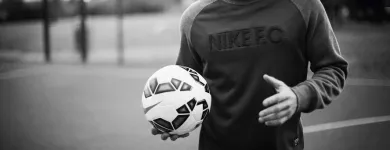 Afacere 1 imagine NIKE STORE Shopping în Iasi IS