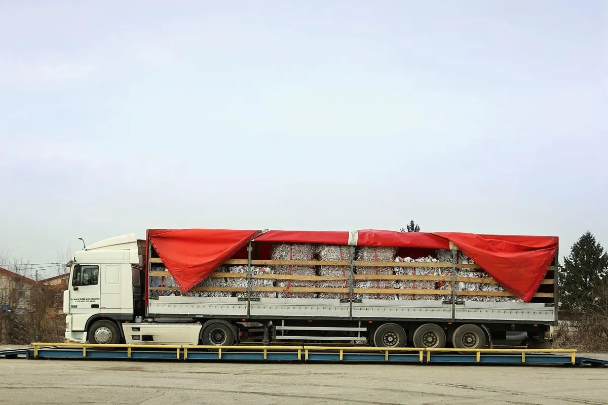 Afacere 4 imagine MARY DEUTZ SRL - COLECTARE DESEURI BUCURESTI