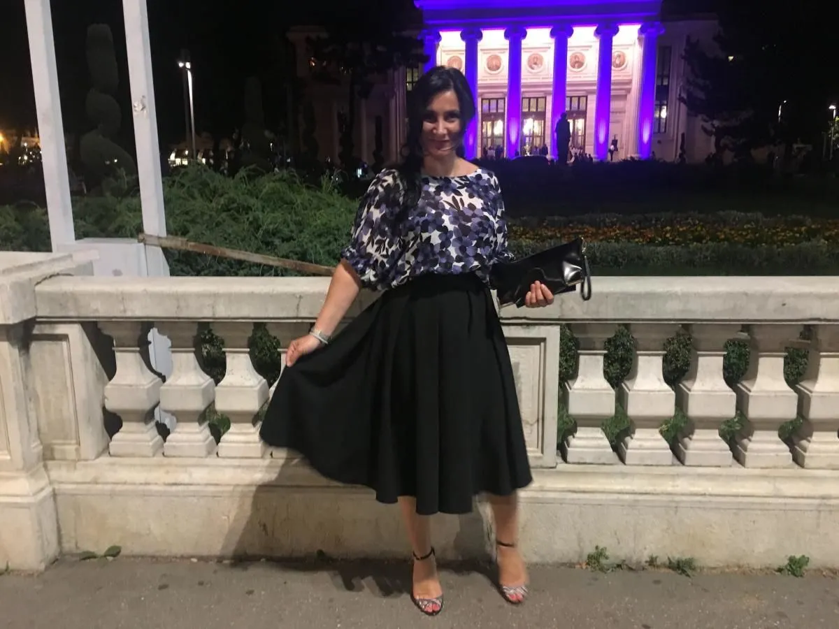 Afacere 12 imagine ATELIER RETOUCHERIE - CROITORIE SI RETUSURI HAINE SECTOR 1