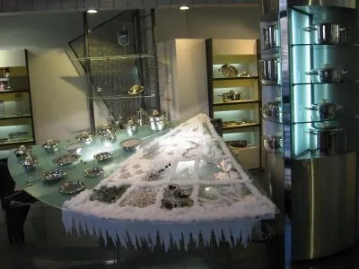 Afacere 2 imagine ZEPTER INTERNATIONAL ROMANIA IMPORT EXPORT SRL - BRAND MEDICAL