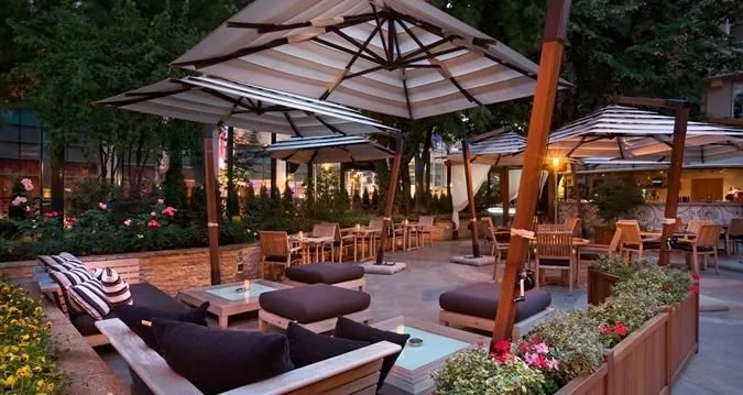 Afacere 9 imagine ATHENEE PALACE HILTON BUCHAREST