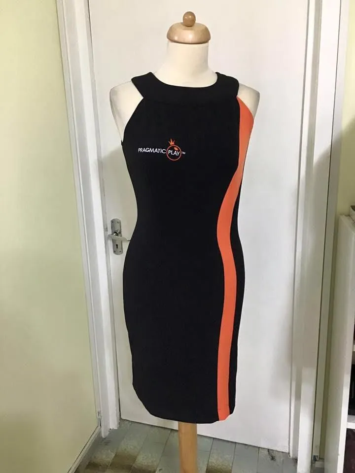 Afacere 9 imagine ATELIER RETOUCHERIE - CROITORIE SI RETUSURI HAINE SECTOR 1