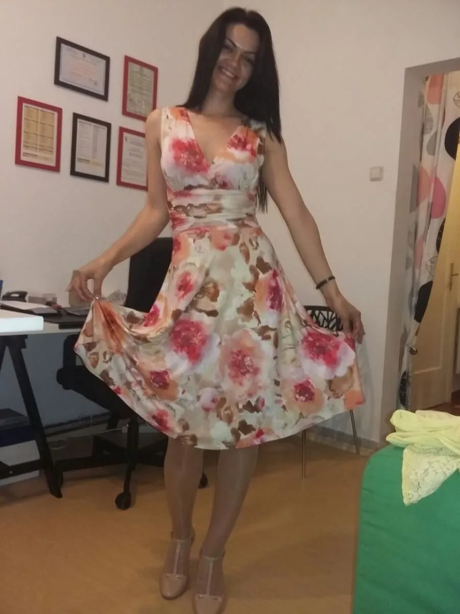 Afacere 13 imagine ATELIER RETOUCHERIE - CROITORIE SI RETUSURI HAINE SECTOR 1